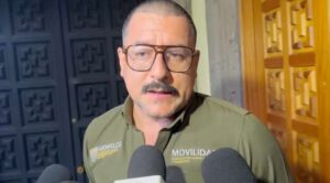 Sancionan a chofer por cobrar doble pasaje; suman mil denuncias en transporte público de Morelos