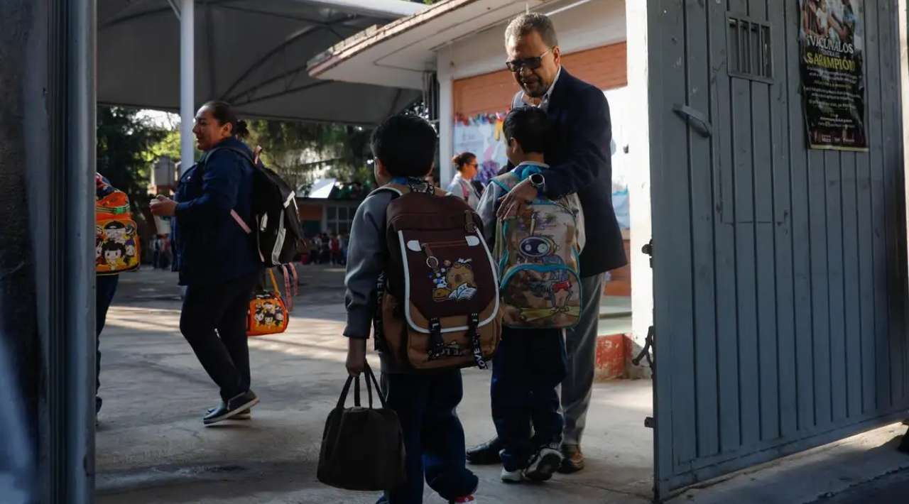 SEP publica calendario escolar 2026-2027; clases iniciarán el 31 de agosto