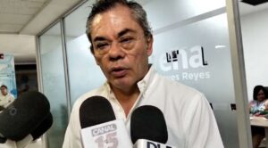 Coordinador de Morena en el Congreso reprueba violencia en movilización sindical y pide diálogo