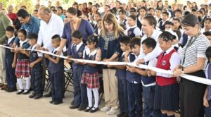 Gobernadora inaugura nueva escuela primaria Gabriel Ramos Millán en El Estudiante, Puente de Ixtla