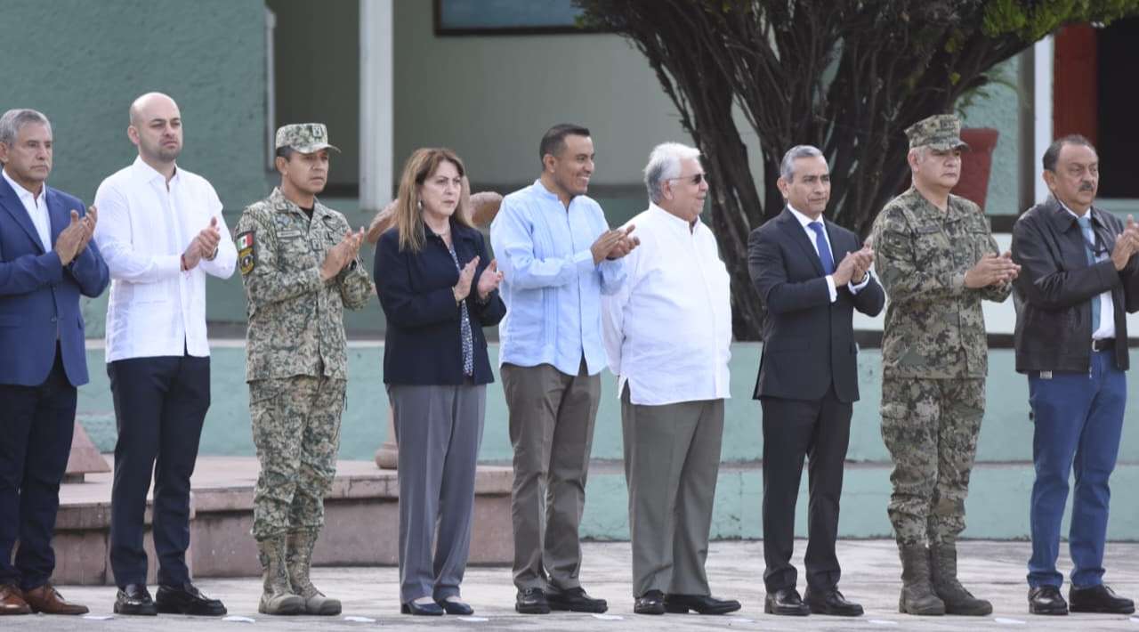 Margarita González Saravia encabeza ceremonia cívica y sesión de la Mesa de Seguridad en Cuernavaca