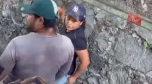 Denuncian disputa por espacios de venta en el puente de Ahuatlán, Cuernavaca