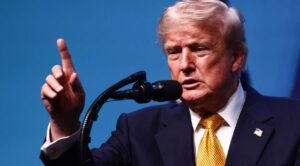 Trump advierte a Rusia y China sobre venta de armas a Irán