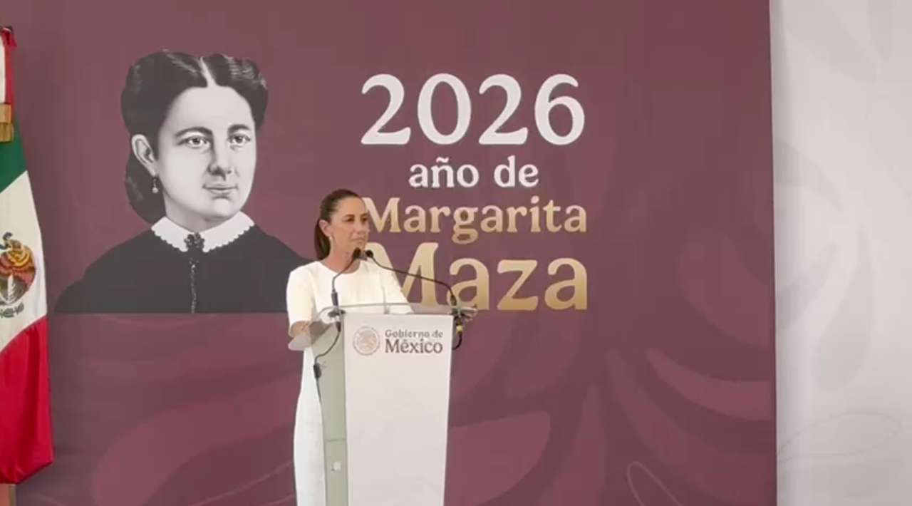 Claudia Sheinbaum y Margarita González Saravia entregan apoyos a productores de caña en Morelos