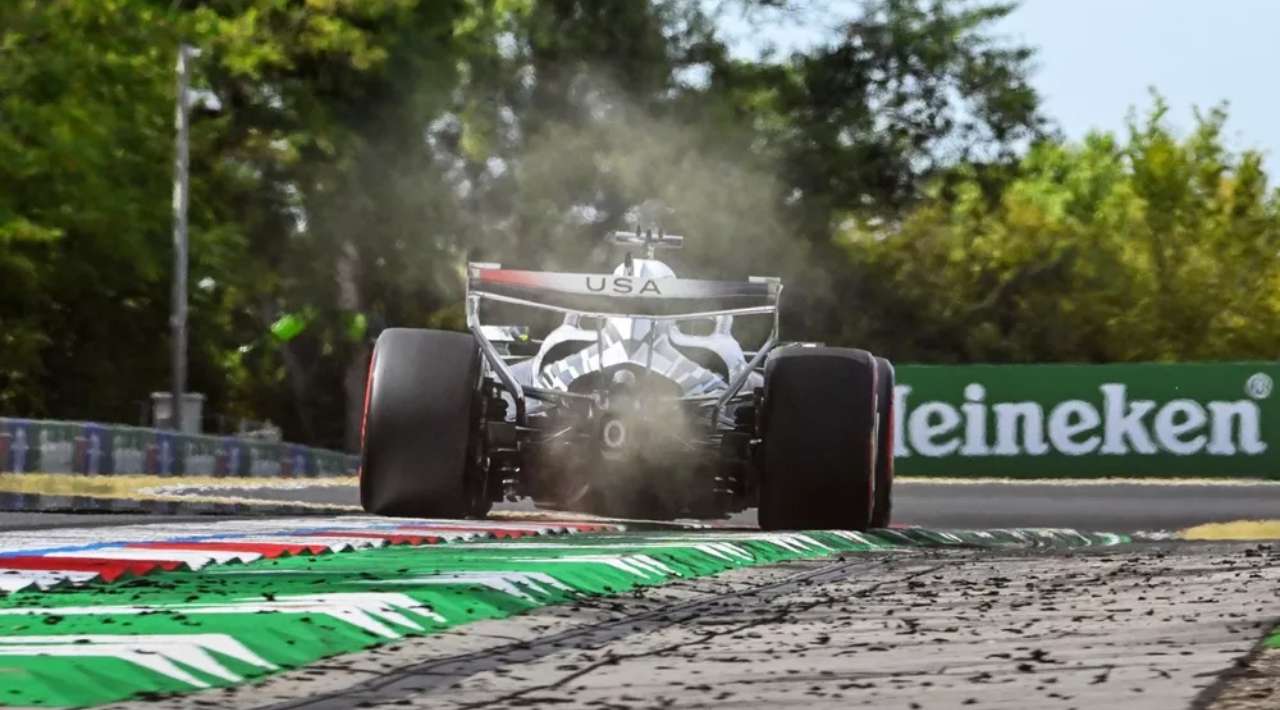 Checo Pérez desconoce causa de falla en suspensión que lo dejó fuera en Hungría