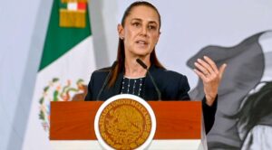 Claudia Sheinbaum responde a Stephen Miller y rechaza señalamientos sobre el control de México