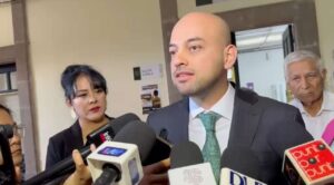 Gobierno de Morelos niega reforma para reducir prestaciones laborales; no presentó iniciativa al Congreso