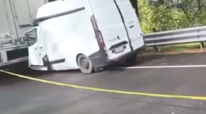 Muere conductor tras chocar contra un tráiler en la autopista México-Cuernavaca
