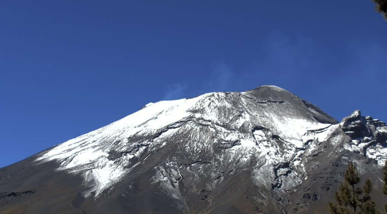 Popocatépetl registra sismo volcanotectónico y exhalaciones: Semáforo en Amarillo Fase 2