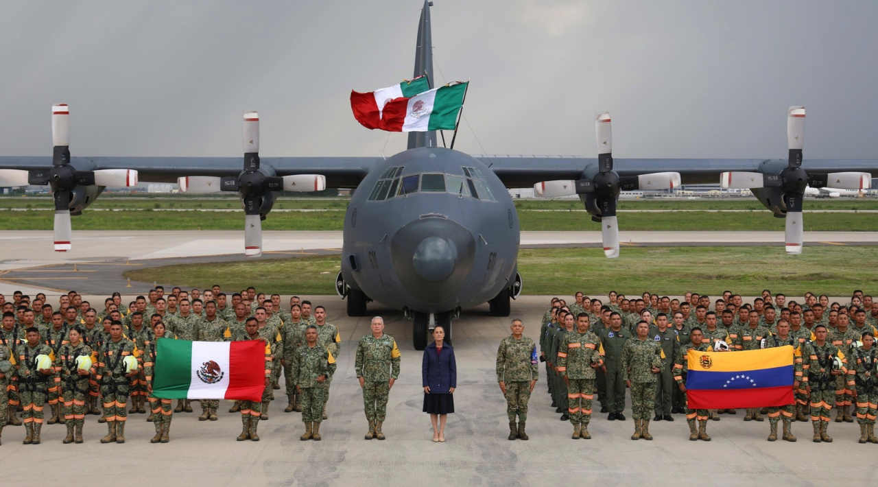 Sheinbaum reconoce a brigada mexicana que apoyó a Venezuela tras los terremotos