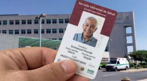 Más de un millón de adultos mayores ya cuentan con la Credencial Universal de Salud
