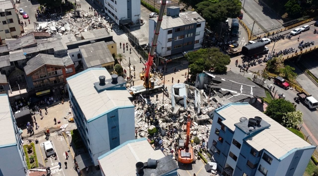 Gobierno de Colombia decreta tres días de duelo nacional en honor a las víctimas del terremoto de magnitud 7.4