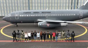 Operativo contra el CJNG en Michoacán deja 12 detenidos y arsenal asegurado