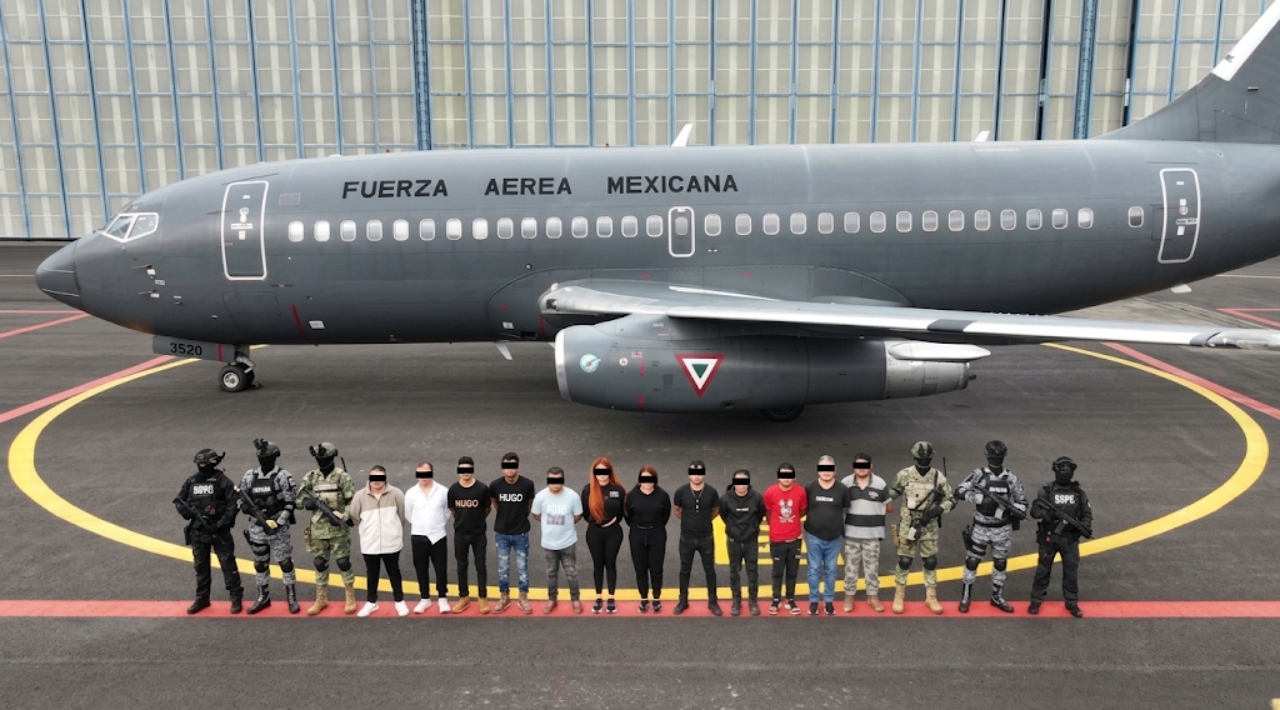 Operativo contra el CJNG en Michoacán deja 12 detenidos y arsenal asegurado
