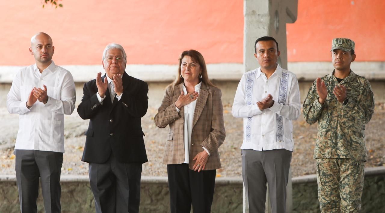 Margarita González Saravia desea éxito a estudiantes por el inicio del ciclo escolar 2026-2027