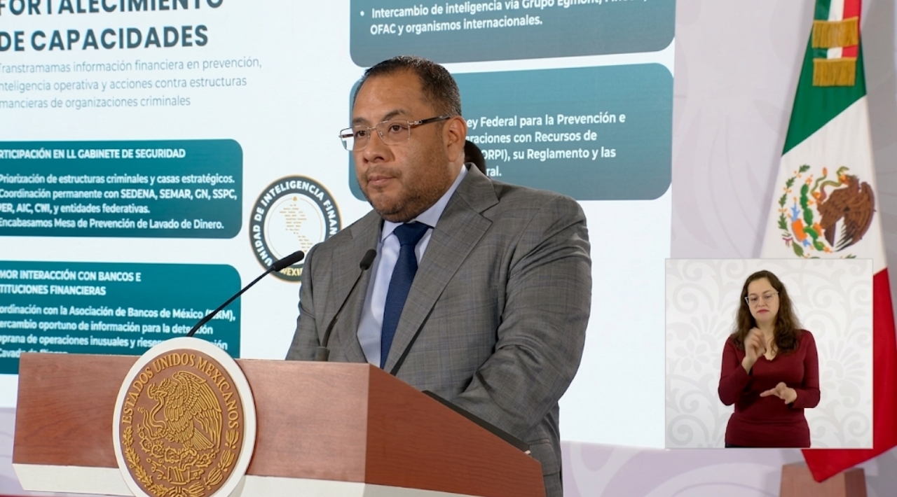 UIF recupera 5.8 mdd ligados a red de corrupción de García Luna