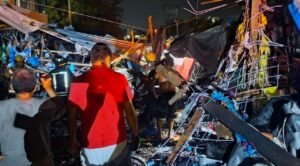Explosión e incendio dañan cuatro locales cerca del Mercado Central de Acapulco