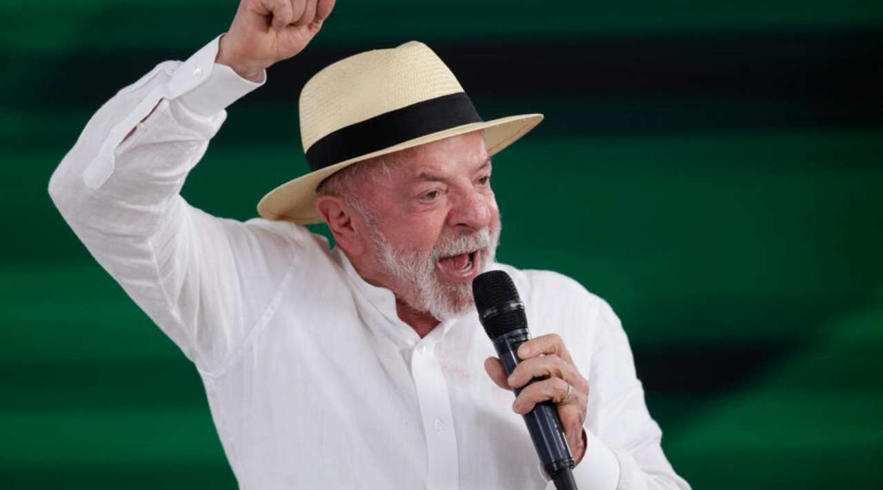 Lula da Silva es proclamado candidato y buscará un cuarto mandato en Brasil