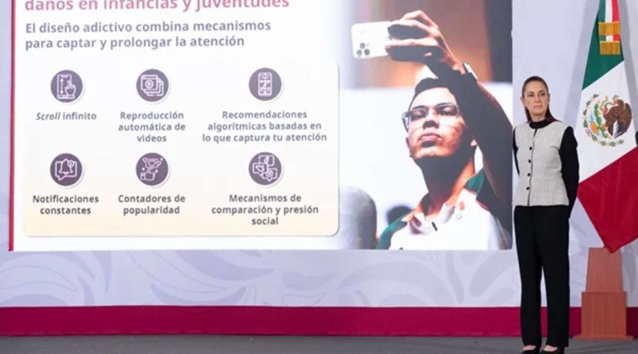 Reglas para uso de celulares y redes sociales en escuelas listas a finales de agosto: Sheinbaum