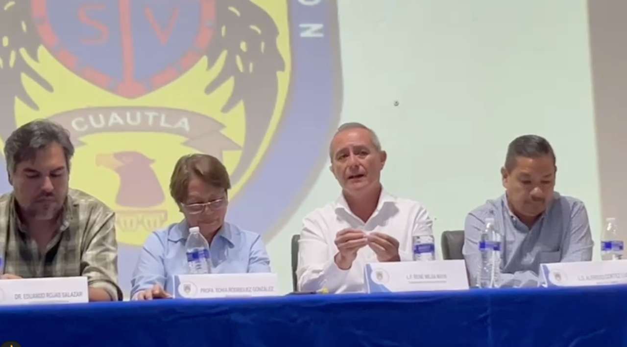Plantel de Cuautla abandona esquema militarizado para cumplir disposiciones de la SEP