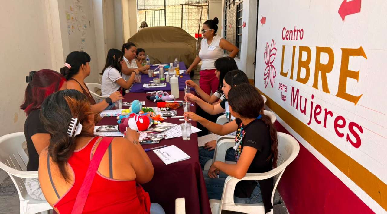 Promueven valores de igualdad y convivencia en el curso de verano del Centro LIBRE en Puente de Ixtla
