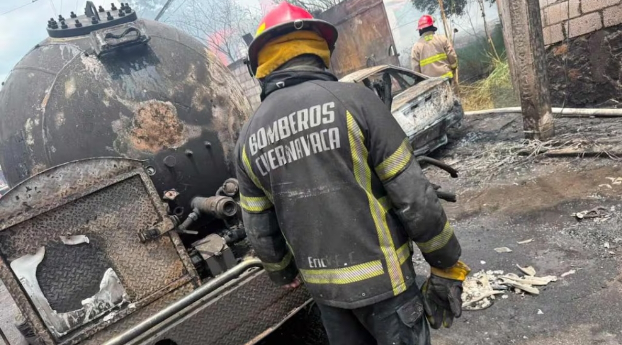 Sheinbaum advierte sanciones a empresas de gas LP que incumplan nuevas normas, tras accidente de pipa en Morelos