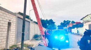 Retiran seis “cámaras parásitas” de la vía pública durante operativos de seguridad en Cuautl