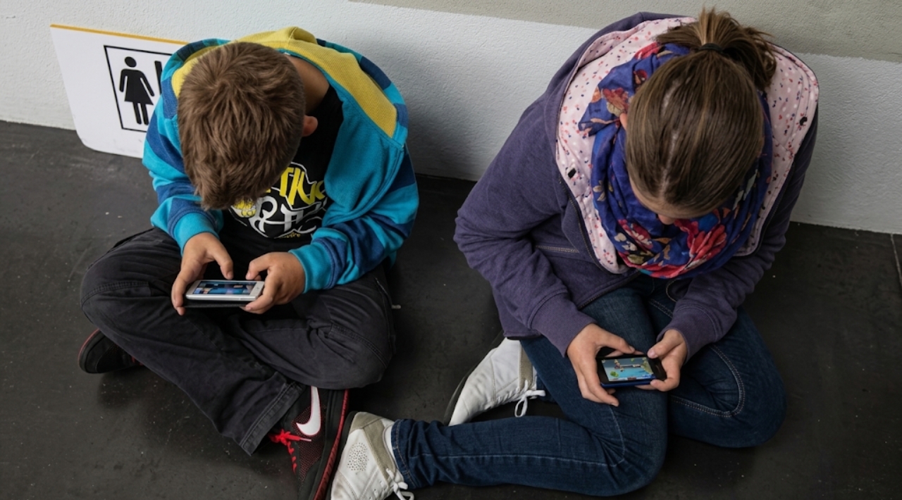 Meta pagará 17 mil mdd a 47 estados de EE.UU. por adicción de adolescentes a Redes Sociales