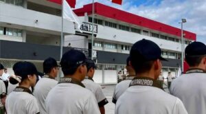 SEP inicia proceso para regularizar escuelas militarizadas tras muerte de adolescente en Tamaulipas