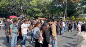 Realizan clase masiva de defensa personal en el Palacio de Cortés de Cuernavaca como parte de las acciones de prevención de la violencia