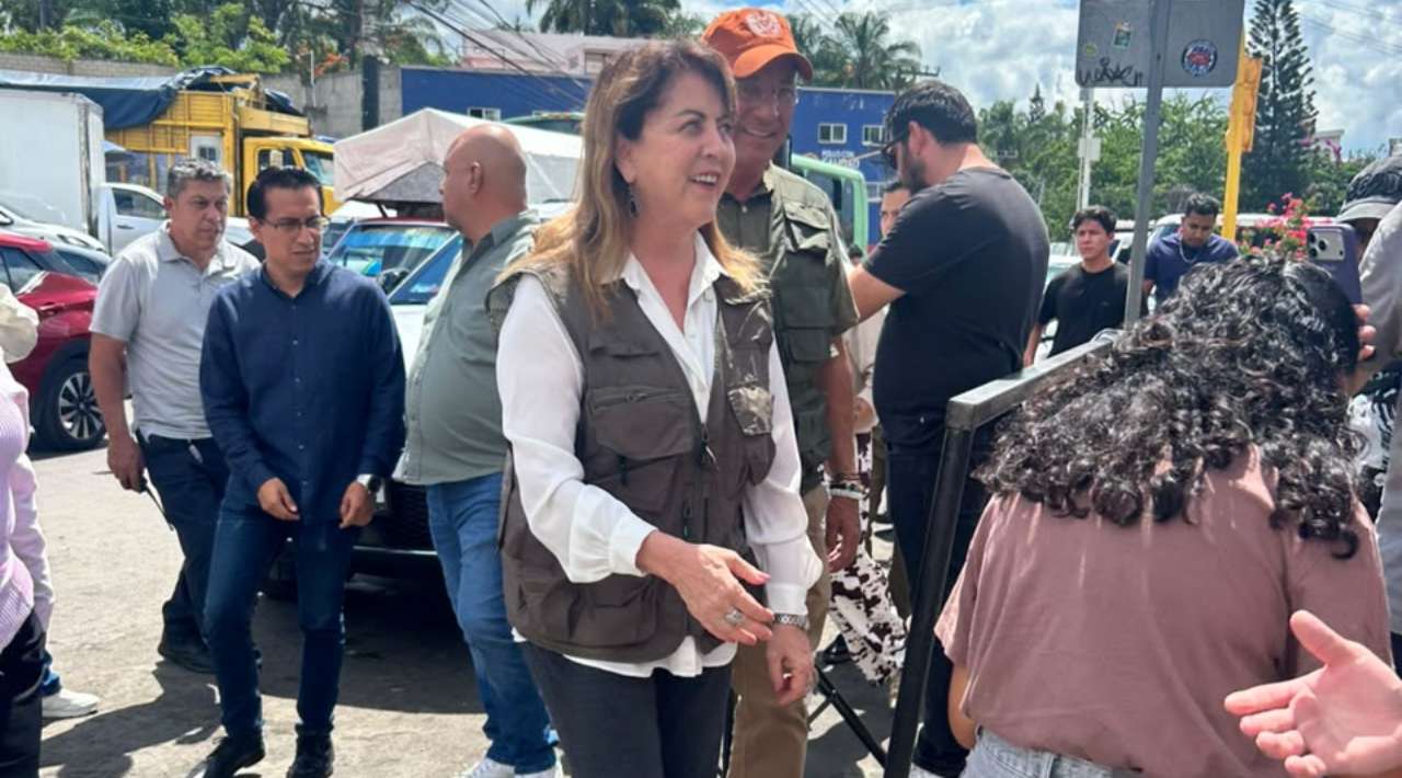 Supervisa gobernadora rehabilitación del mercado Adolfo López Mateos