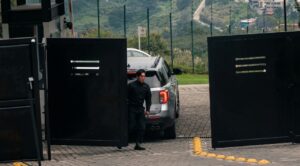 Harfuch revela amenazas y exigencia de dinero en multihomicidio de tecladista de Camilo Séptimo