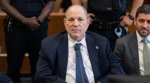 Harvey Weinstein es condenado a 15 años de prisión por delito sexual en NY