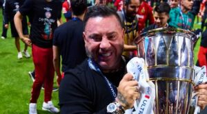 Mohamed hace historia con los Diablos