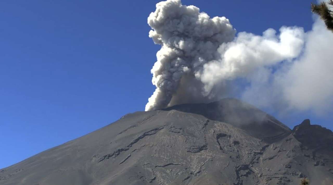 Popocatépetl registra 10 exhalaciones; se mantiene en Amarillo Fase 2