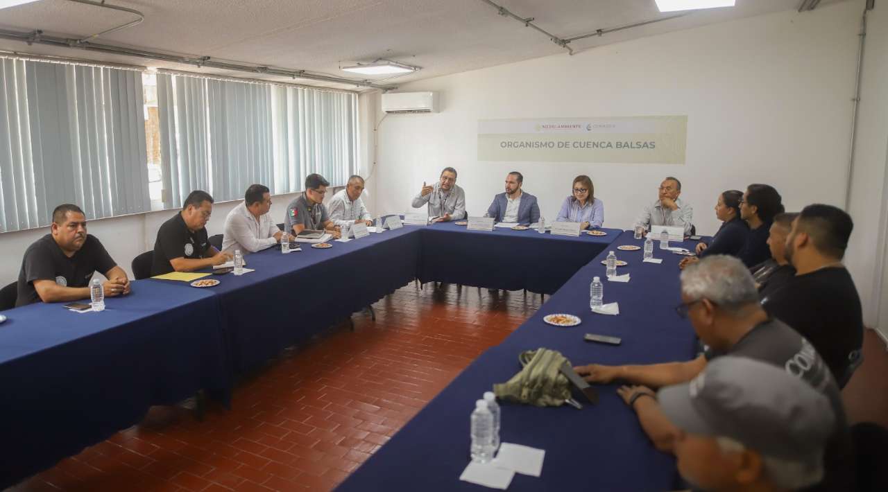 CEPCM recibe plan de emergencias para coordinar respuesta ante inundaciones en el río Cuautla