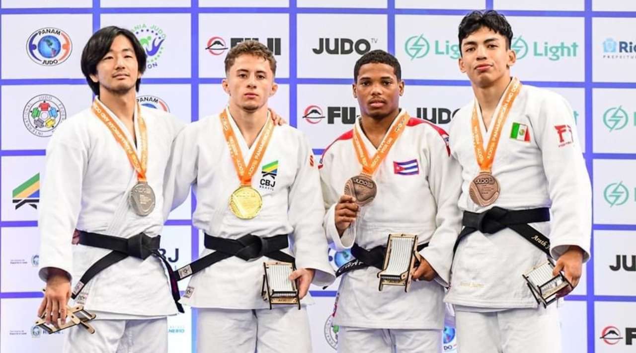 México suma cuatro medallas más en judo