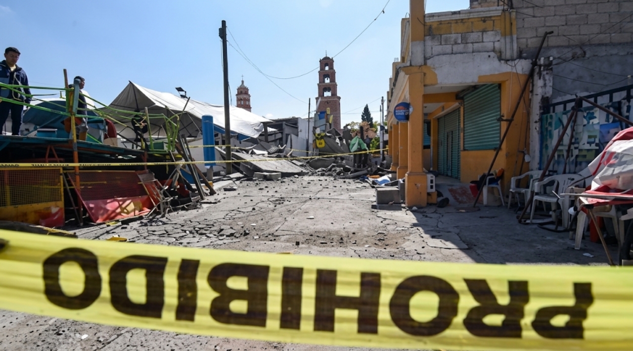 Se eleva a 10 los muertos tras la explosión de pirotecnia en Temascalcingo. También hay 64 lesionados.