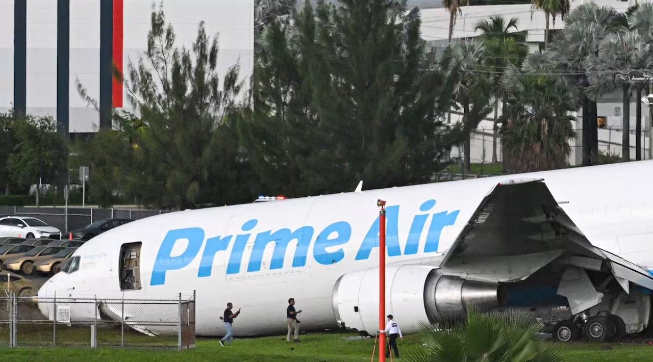 Accidente de avión de Amazon en Miami deja cinco muertos y cinco heridos