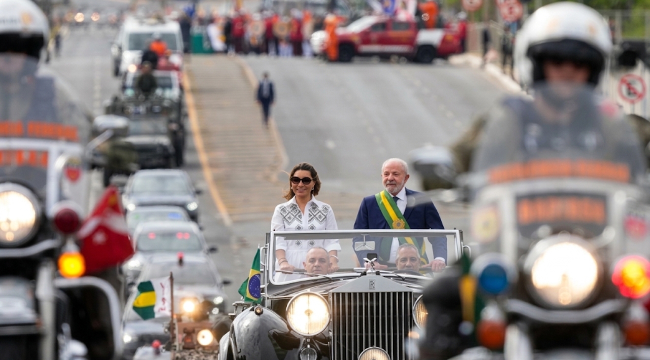 Brasil celebra su independencia con desfile cívico-militar encabezado por Lula da Silva