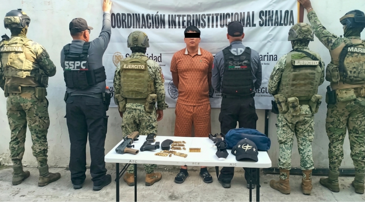 Detienen a ocho presuntos integrantes del Cártel de Sinaloa en Mazatlán