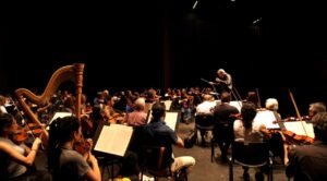 Presenta la Orquesta Sinfónica Nacional en el Centro Cultural Teopanzolco concierto magistral