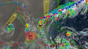 Tormenta tropical Isaías se forma frente a México y provoca lluvias intensas en seis estados