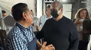 Alistan apoyos a comerciantes del mercado Adolfo López Mateos de hasta 75 mil pesos tras incendio