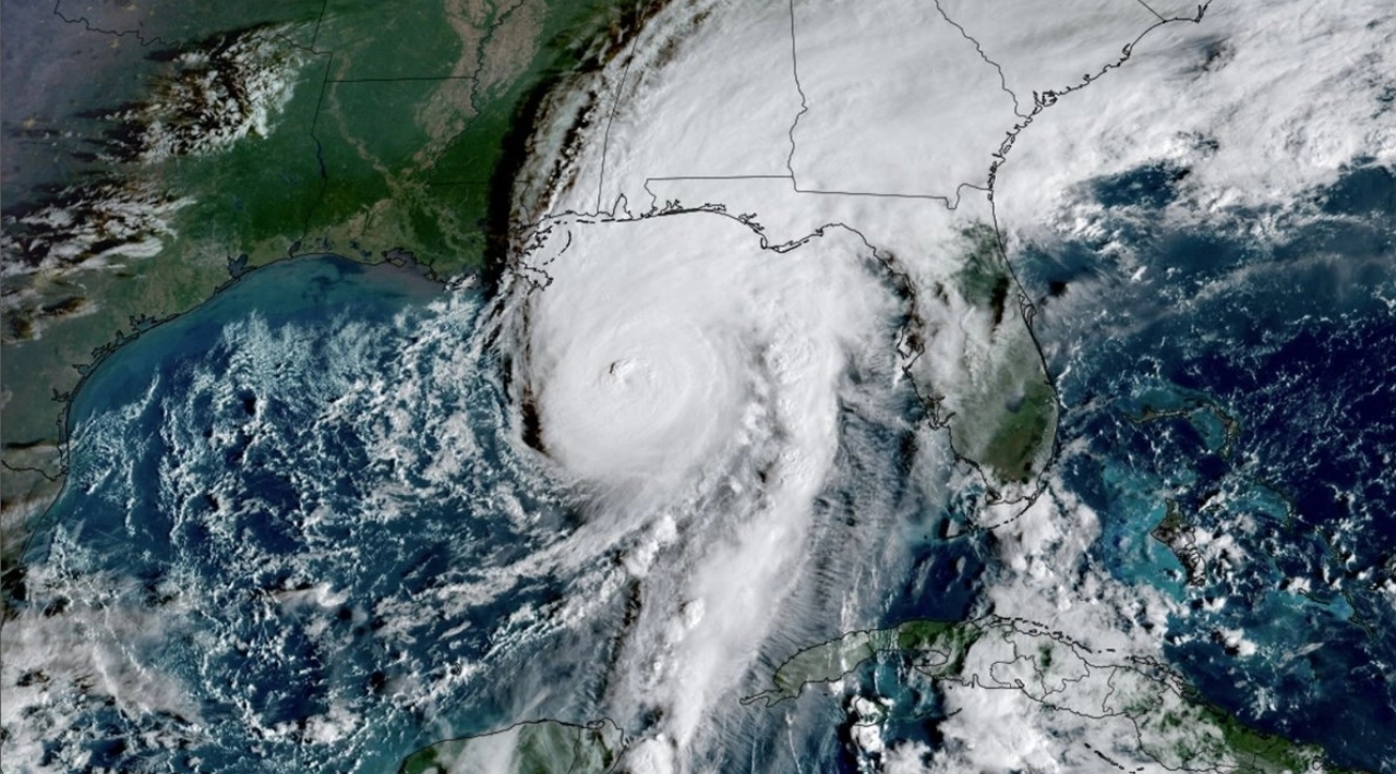 Huracán Isaías alcanza categoría 3 y amenaza Alabama y Florida con vientos de 193 km/h