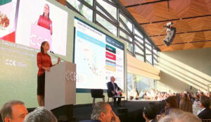 Sheinbaum anuncia inversión de 8.4 billones de pesos en infraestructura para los próximos cuatro años