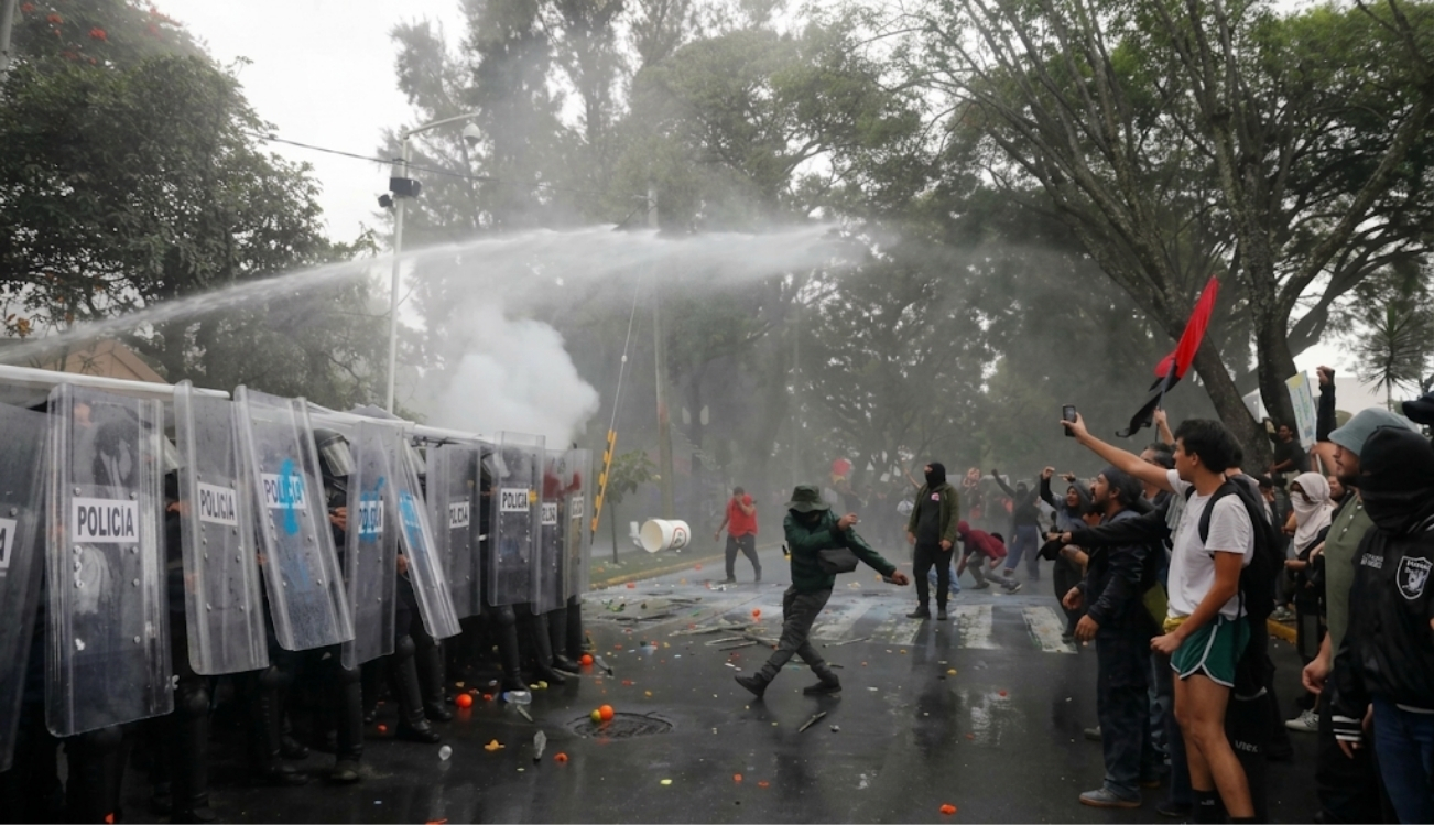 CNDH investiga abusos policiales en protesta por agua contaminada en Guadalajara: Sheinbaum