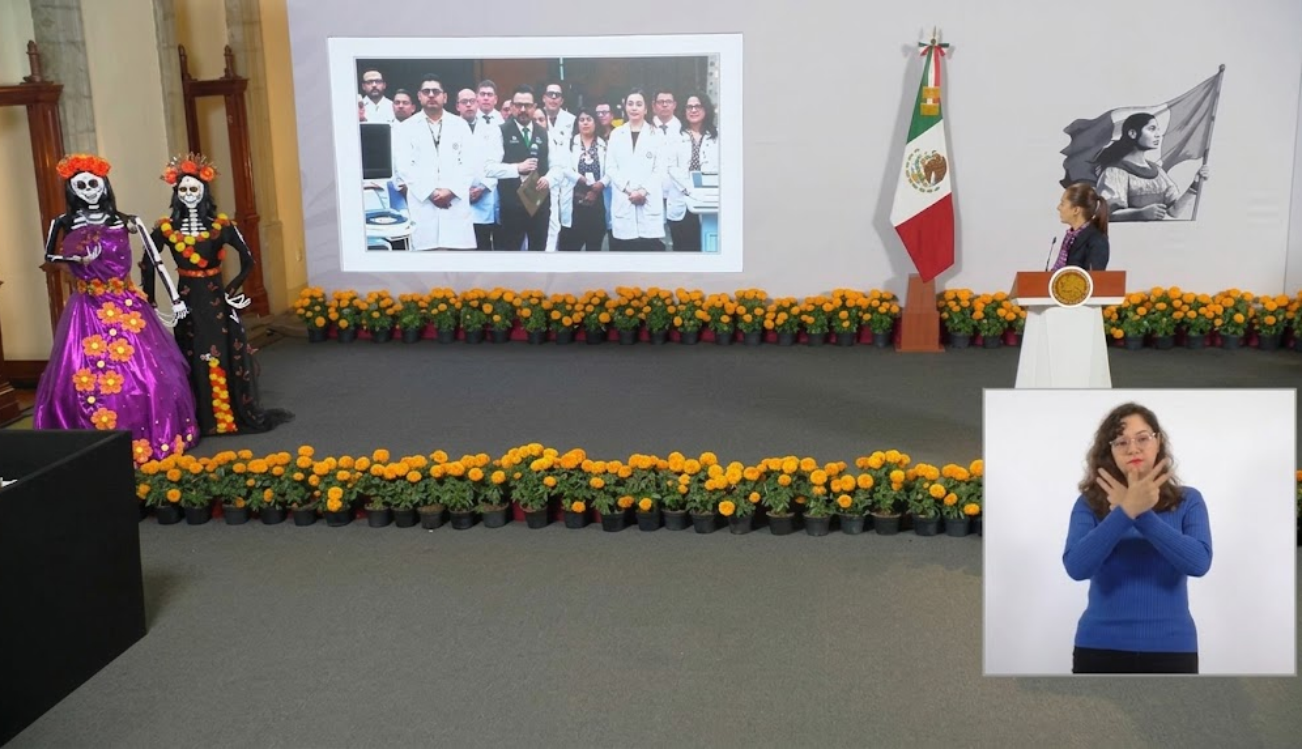 IMSS entrega 47 equipos médicos especializados a 39 hospitales del país