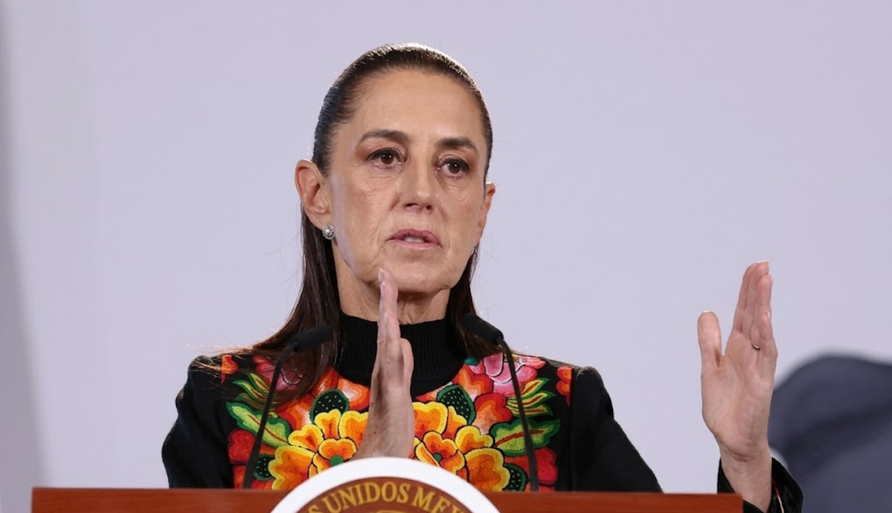 Sheinbaum afirma que cambio fiscal afecta a 170 empresas transportistas