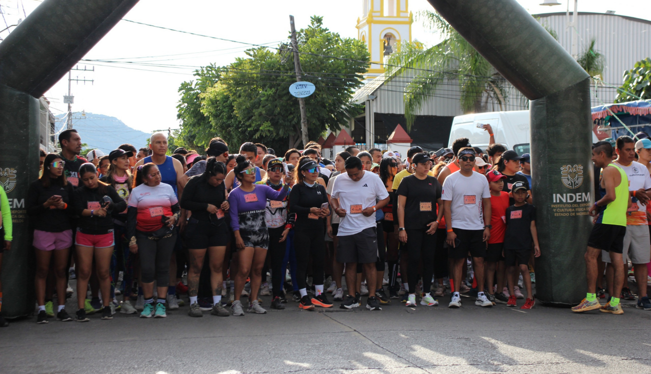 Ruta de las Catrinas reúne a corredores en Amayuca, Morelos